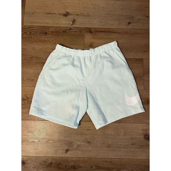 Nike Shorts Mens 2XL Active Sport at Knee Length Mint Green Thick Fabric - Picture 1 of 3